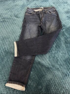 Straight Leg Ankle Jeans in Dark Blue Wash